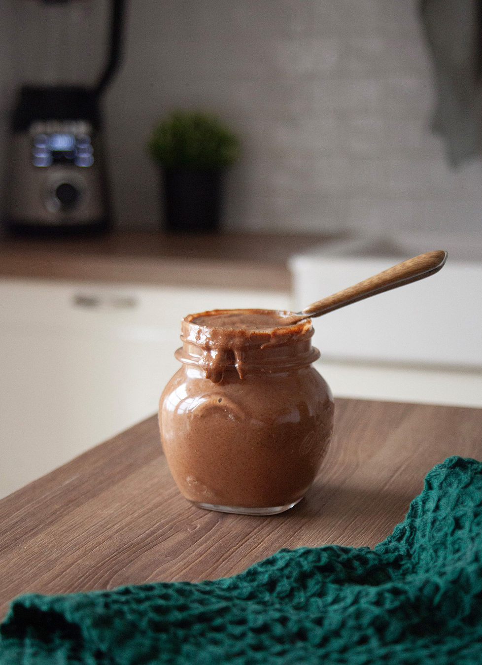 Chocolate Nut Spread